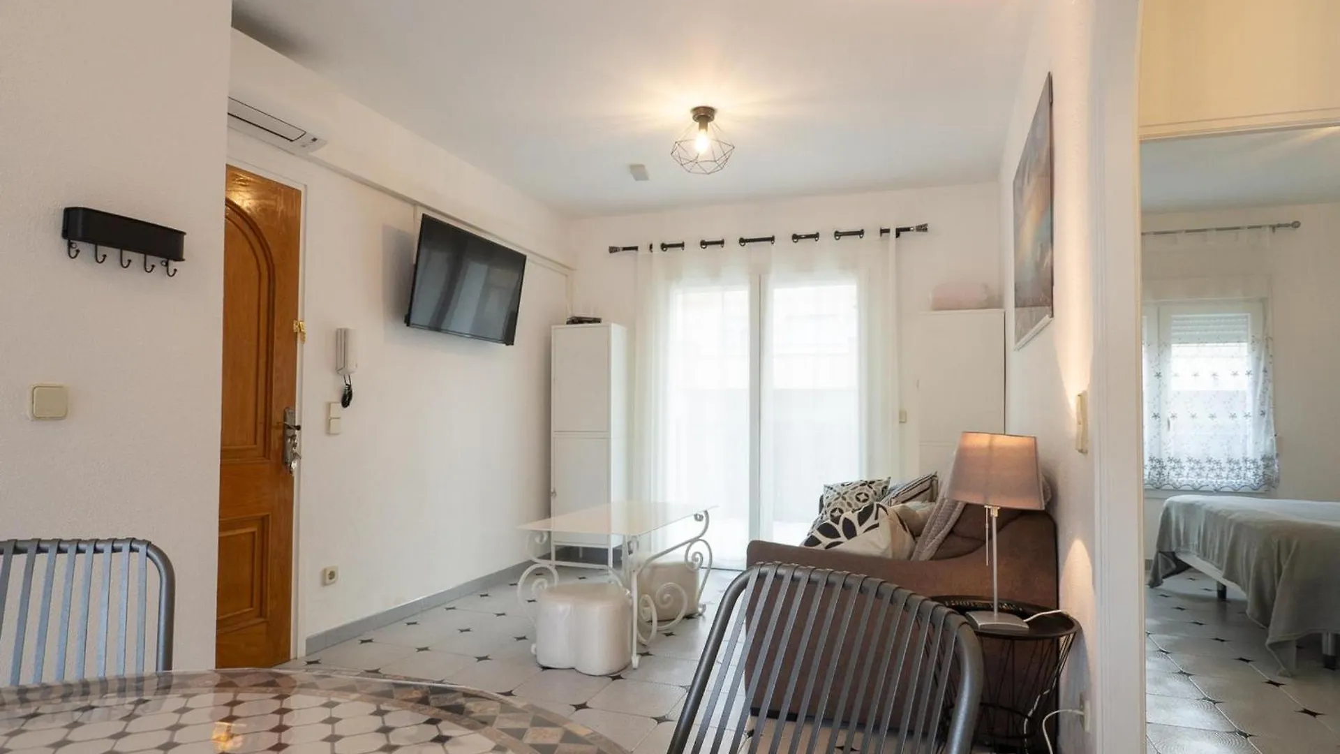 Apartamento L'Escala, 2 Dormitorios, 4 Personas - Es-325-9 Torroella De Montgri Apartment